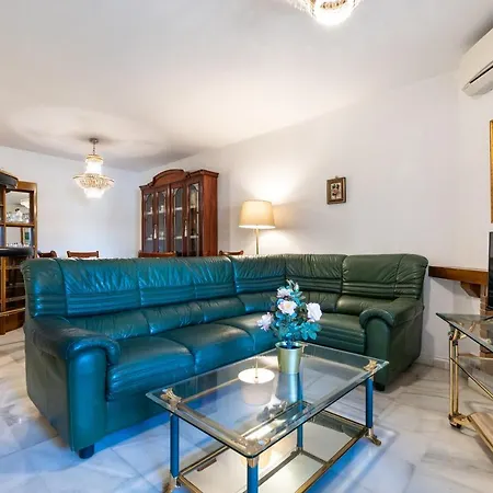 Casa Las Colinas 托雷莫利诺斯