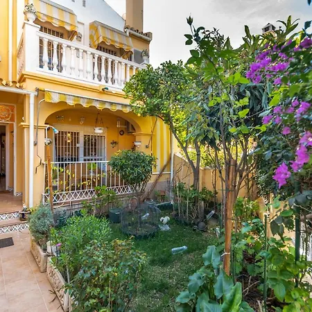 Casa Las Colinas *